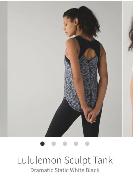 lululemon athletica Tops - Lululemon Sculpt Tank Dramatic White & Black Size 10
